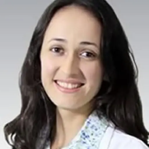 Dra. Sarah Frota