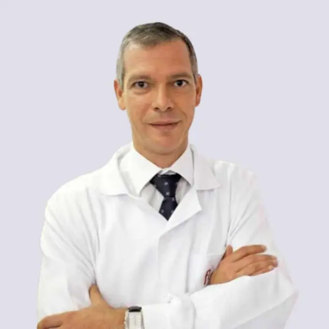 Dr. Mario Henrique Burlacchini de Carvalho