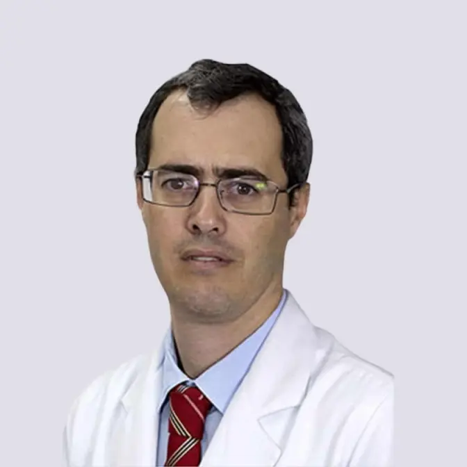 Dr. Ricardo Souza